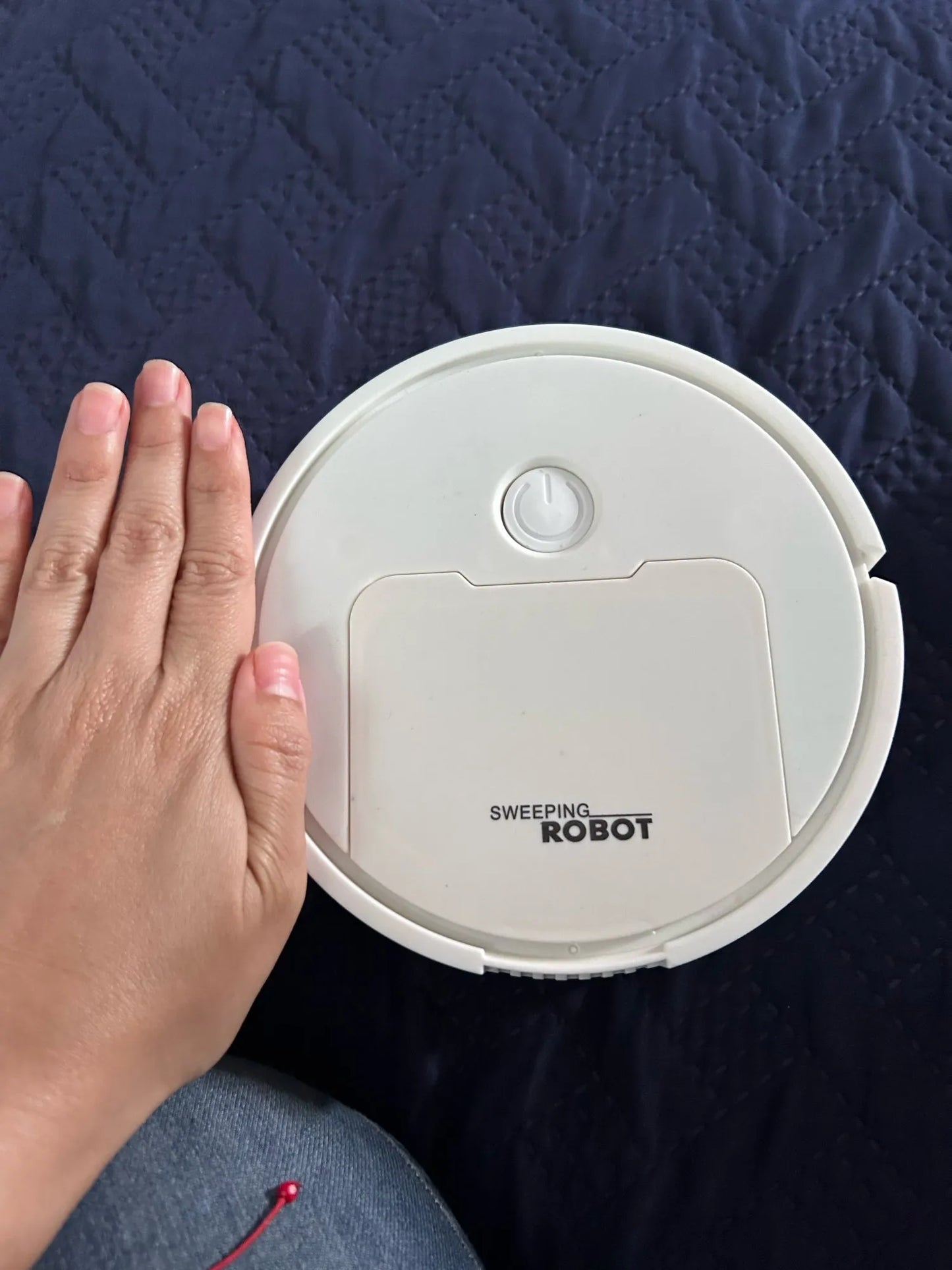 VarreDom Mini: El robot doméstico inteligente